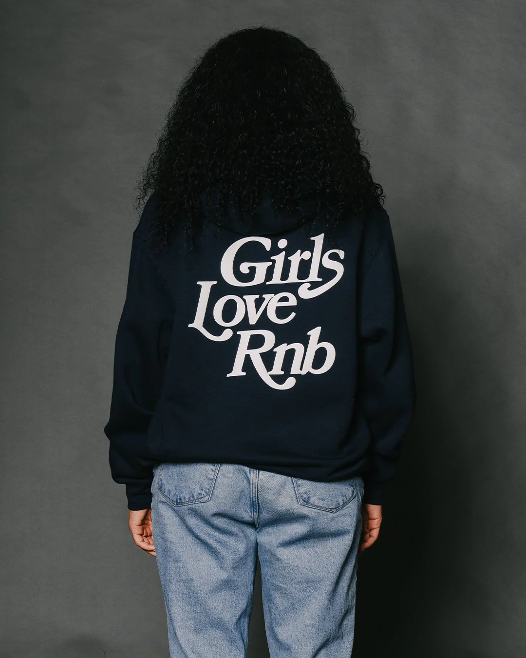 Girls Love Rnb | Charcoal Puff Print Pullover Hoodie - Image 3
