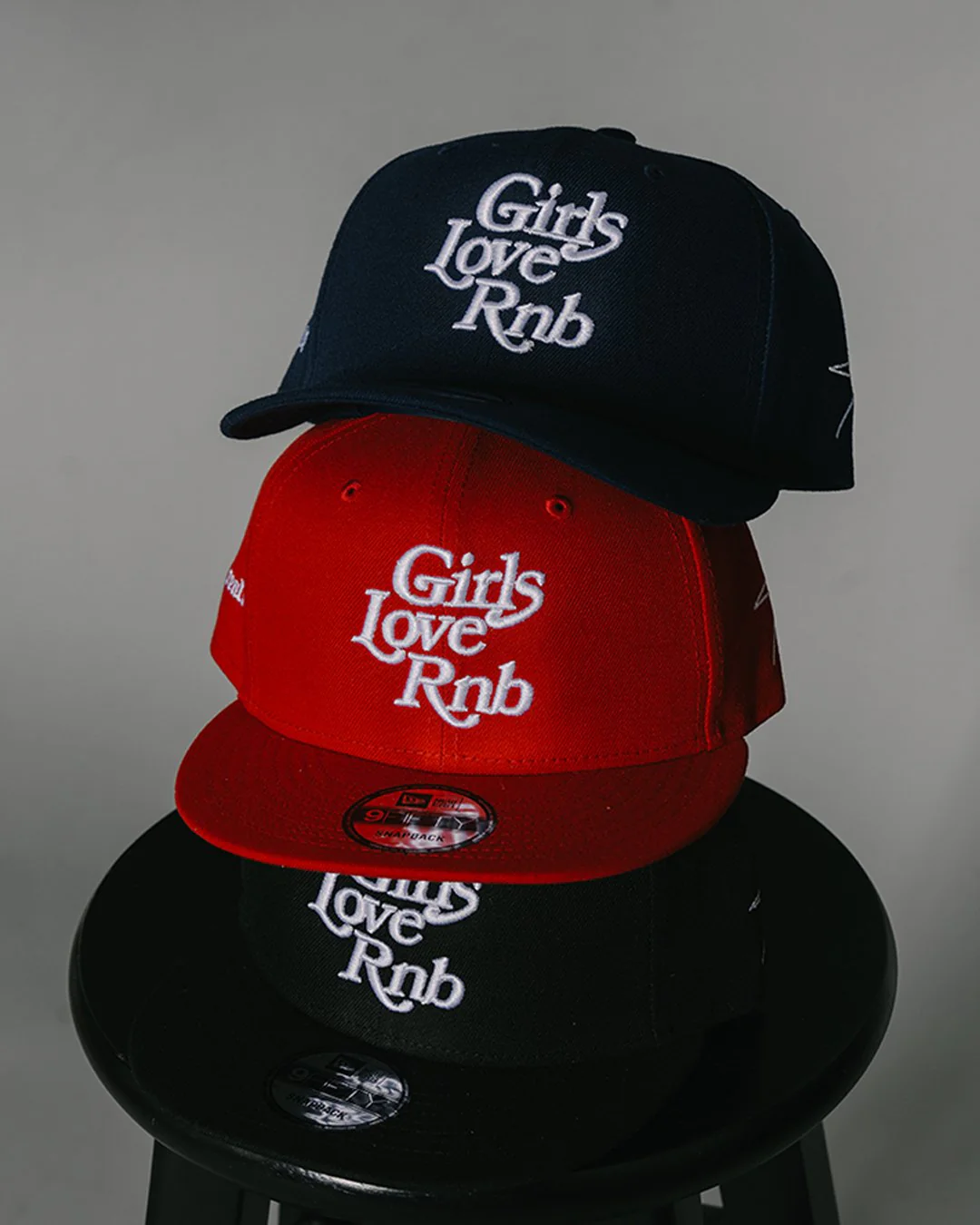 Girls Love Rnb V3 | New Era Red Snapback - Image 2