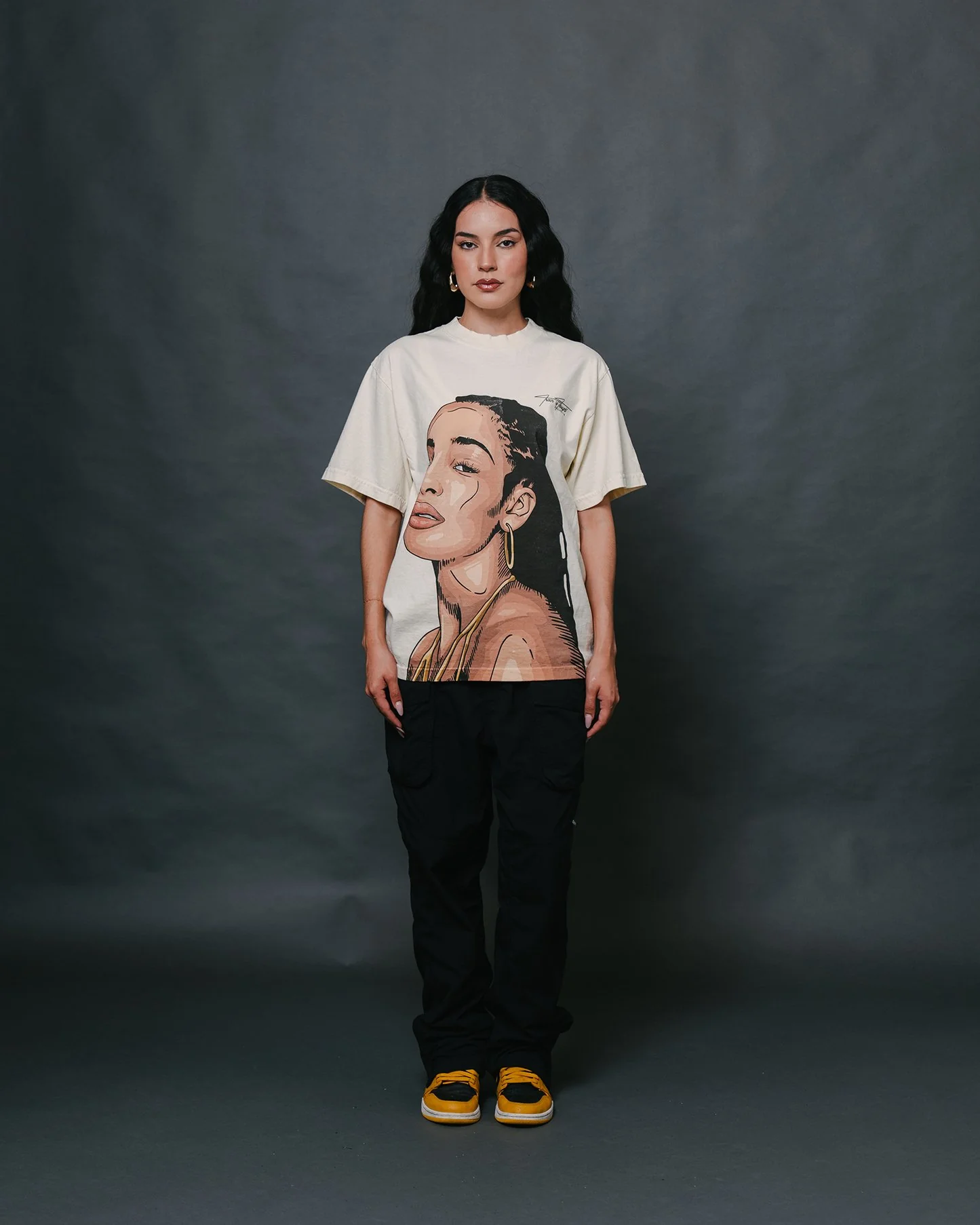 Jorja Big Face | Oversized Cream Graphic Tee - Image 2