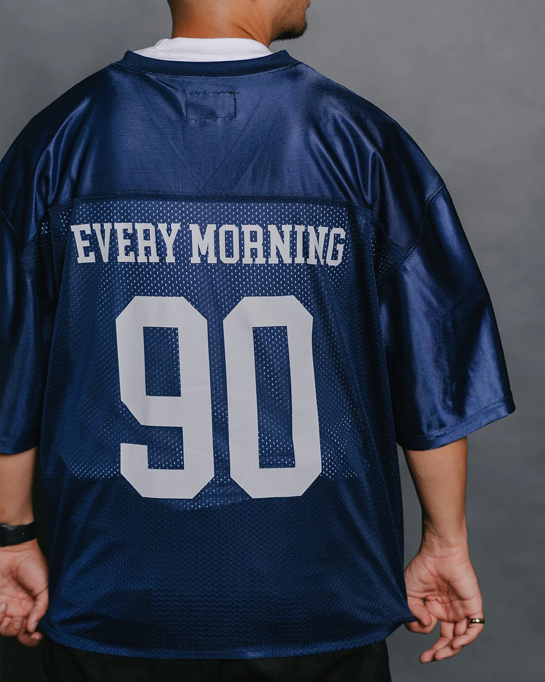 Nineties Rnb Every Morning | Navy Cropped Football Jersey - Image 5